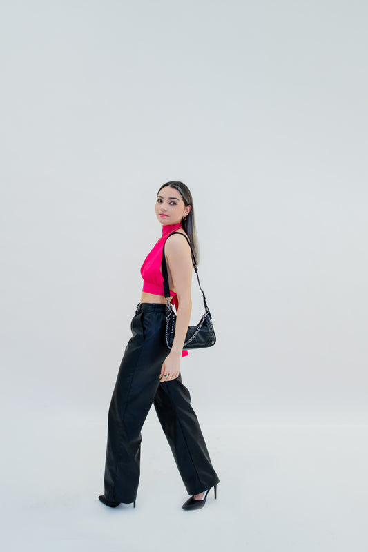 Amelia Pink